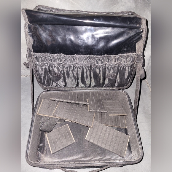 Storage Case/Make Up Case - Picture 6 of 6